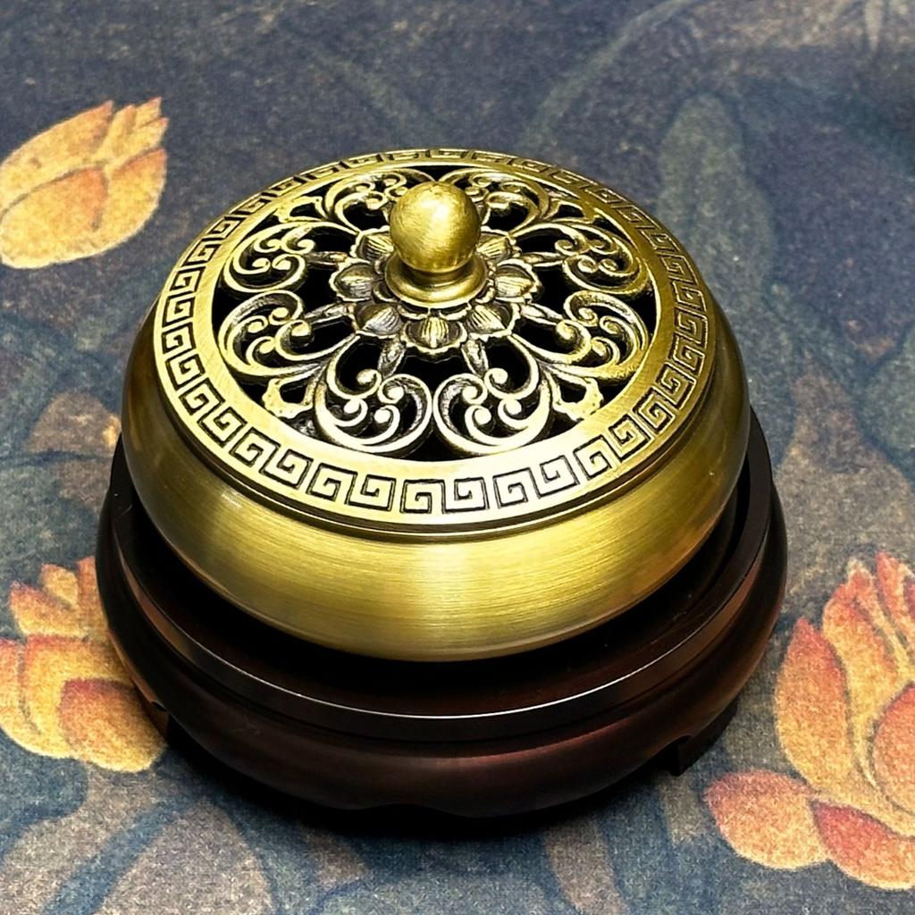 Klassisk Antik Rökelsebrännare med Platt Botten Ren Koppar Hushåll Inomhus Dekorativ Zen Sandelträsnideri Rökelsebrännare