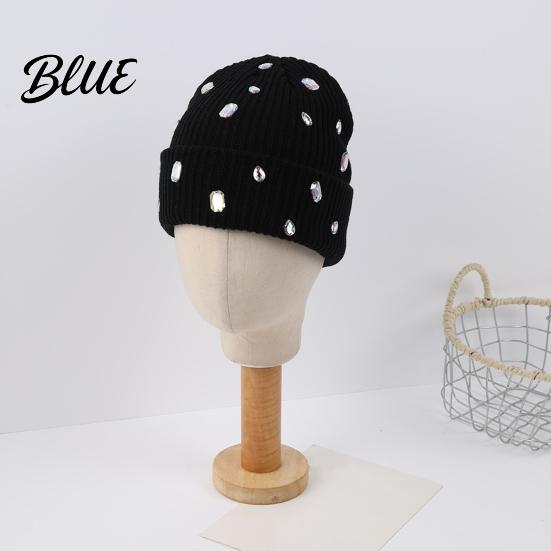 Stylish Cold Weather Headgear Bling Rhinestone Knitted Hat Street Punk Knit Winter Personalized Trendy Hat Warm Skull Cap for Women Autumn