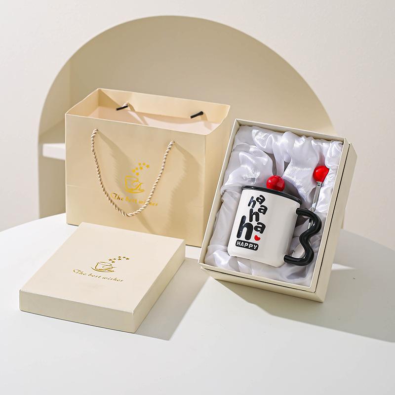 Mode Keramik Wasserbecher Kreative Haushaltstasse Paartasse Kaffeetasse mit Deckel Löffel Zum Verschenken an Freunde