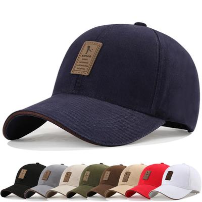 Berretti e cappelli – Berretti e cappelli con visiera