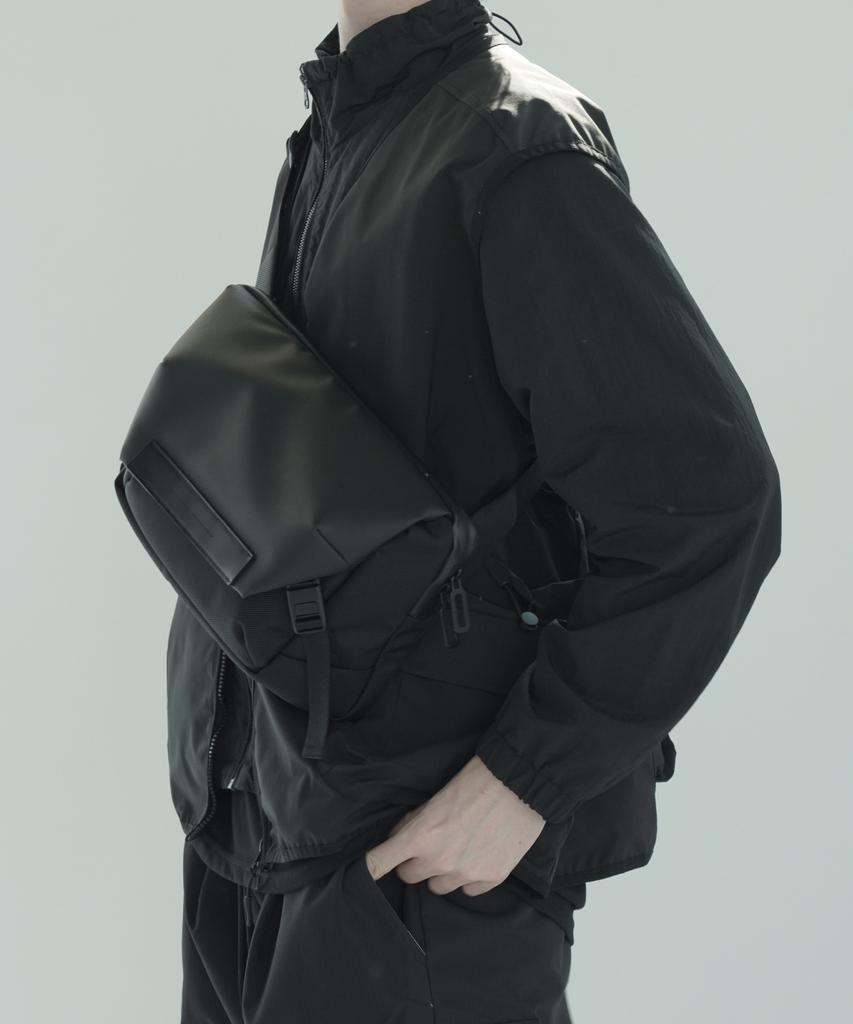 Mathematik Hawk C18 Tech Sling Bag Ipad Crossbody Bag