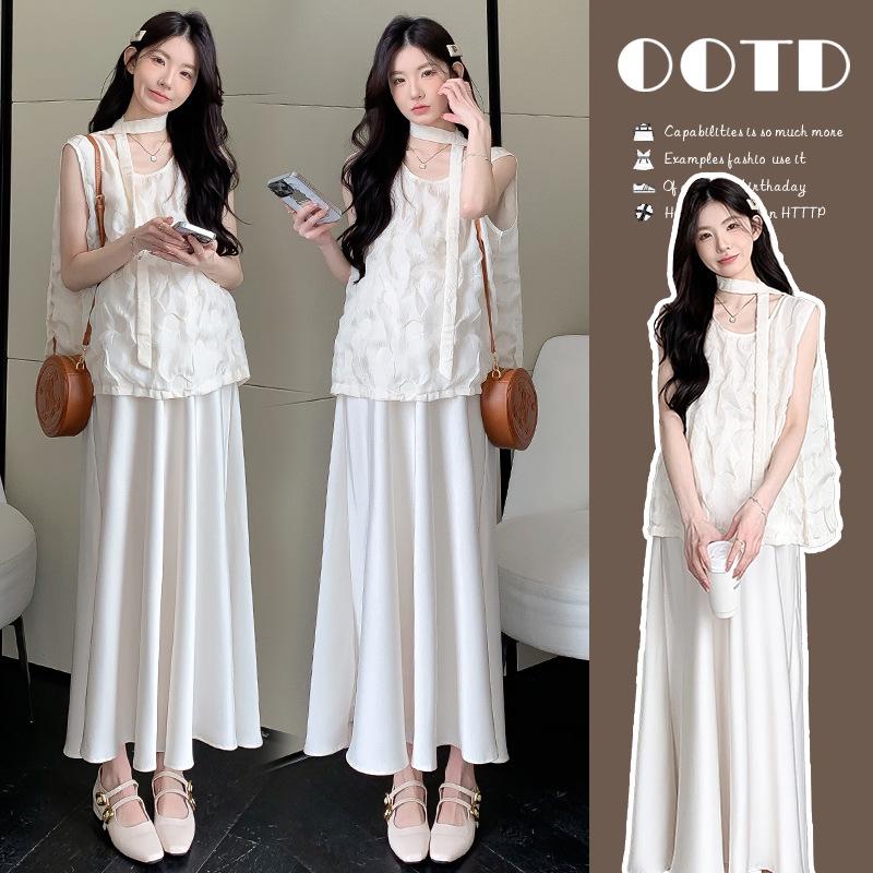 

Summer 3D Petal Sleeveless Top with Tummy Support Satin Skirt Set M