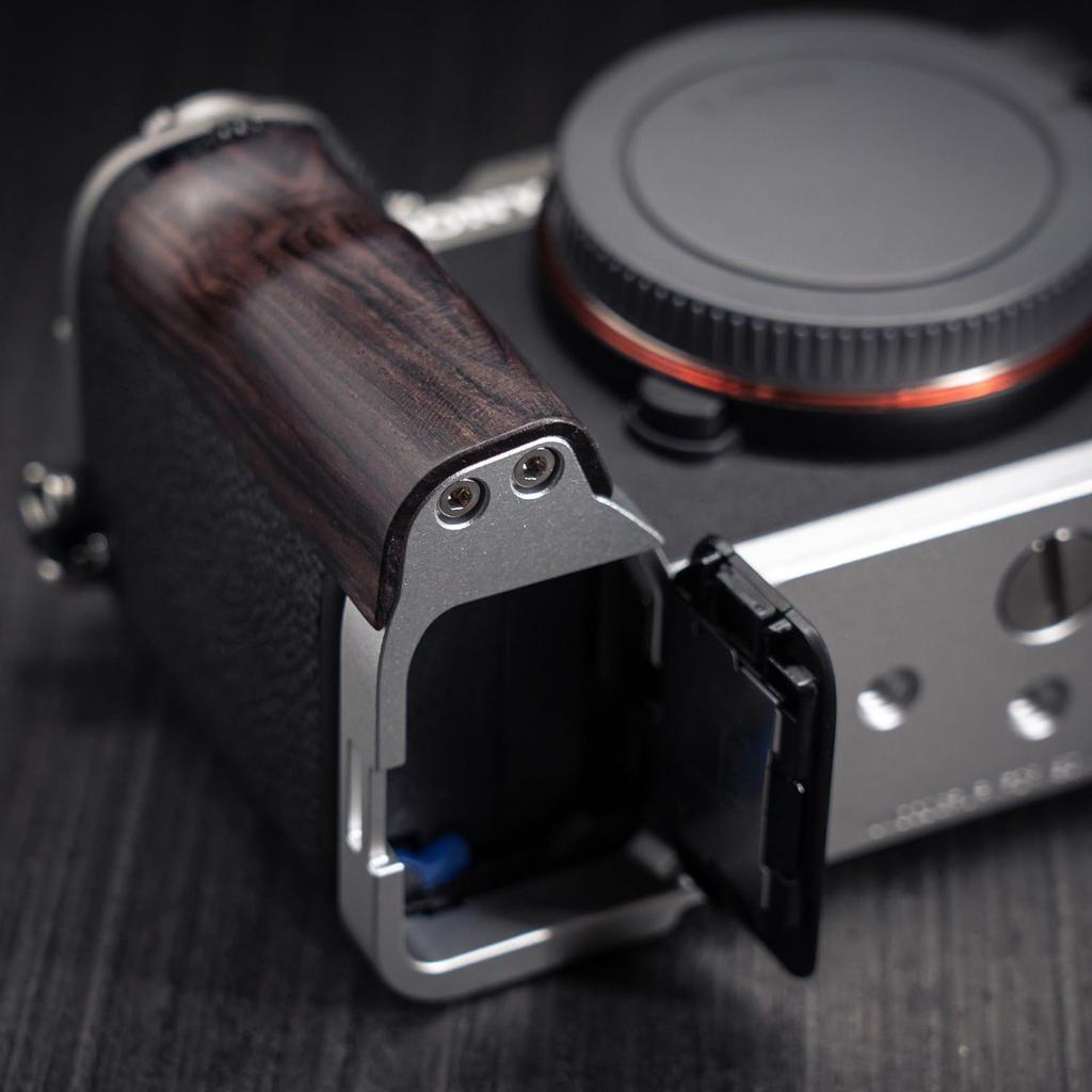 plate for Sony A7C Mark A7CR cameras solid wood handle Arca standard specifications Iborrys L-shaped II, A7C2, ILCE-7CM2, · Retro, high-quality ·