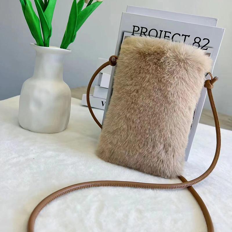 Women Plush Mobile Phone Bag  Mini Crossbody Bag Travel Walking Shopping Bag Winter Diagonal Coin Lipstick Earphone Bag