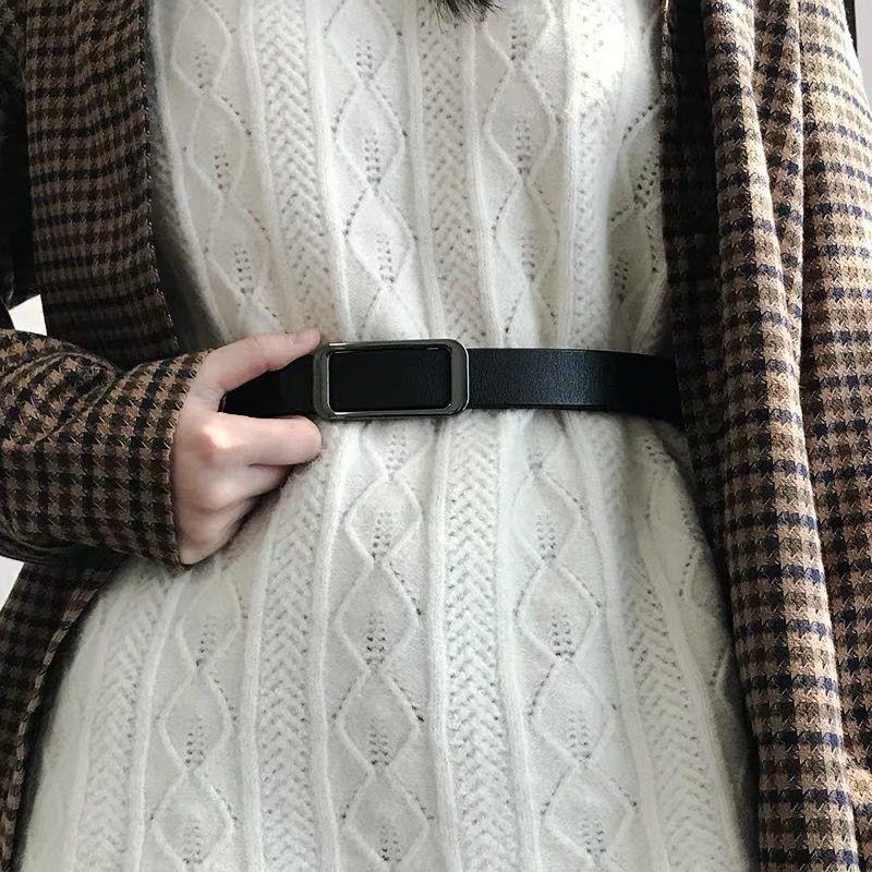 Stylish Black Women's Belt With Smooth Buckle For Dresses Sweaters And Jeans