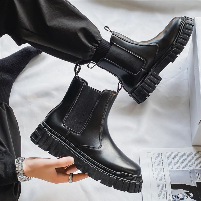

Men s shoes 2025 summer new Hong Kong style fashion versatile street shot men s platform heightening Chelsea white Martin boots 42 чорний