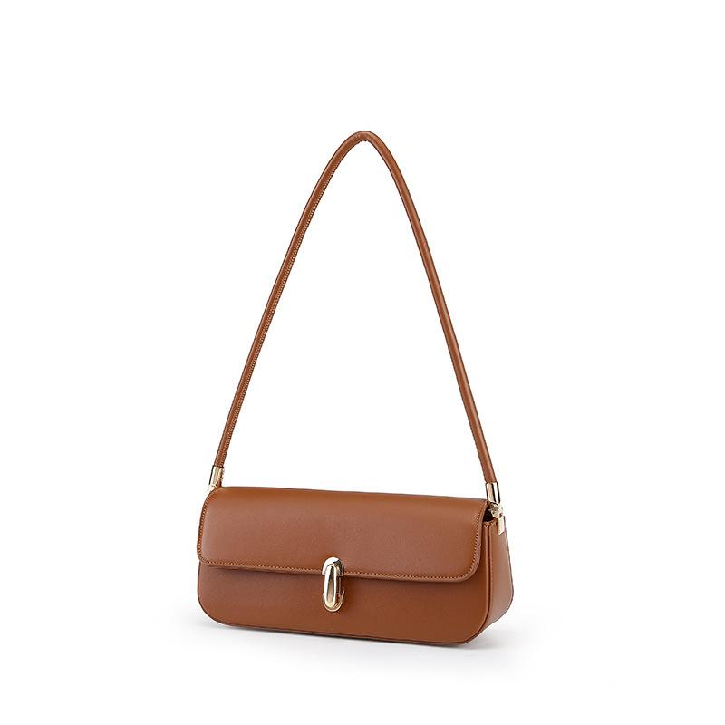 High-end French Baguette Bag, A Niche Commuter Underarm Bag for Women, and A Versatile Shoulder Bag
