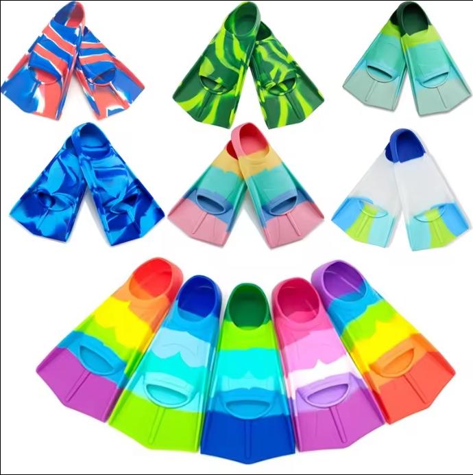Swimming Flippers Silicone Short Flippers for Children Adult Diving Frog Shoes Professional Training Equipment S зелёный