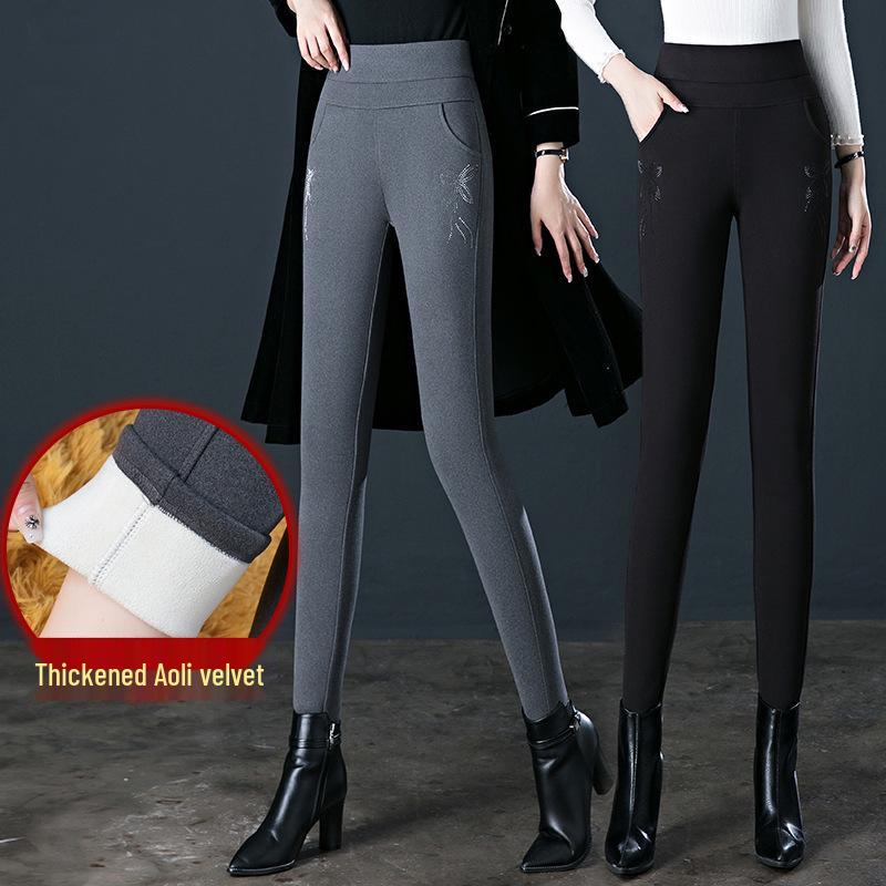 2025 Stylish Plus Size High Waist Elastic Velvet Cropped Skinny Pants - Autumn/Winter Collection