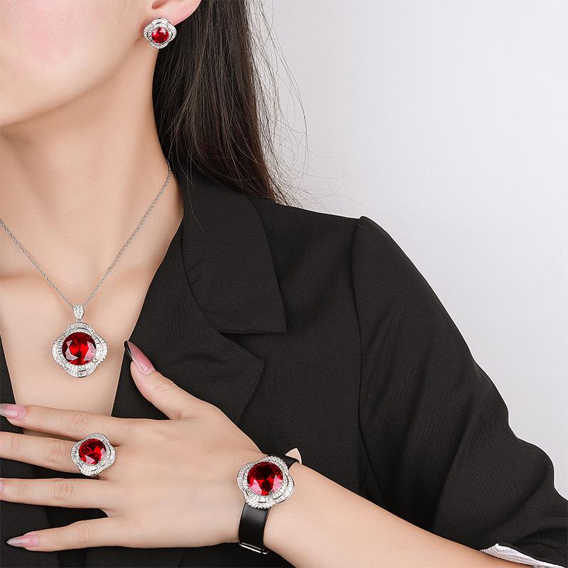 Autumn And Winter Jewelry Copper Bottom Gold-Plated Simulation Red Corundum Advanced Round Suit Female 20Mm16Mm