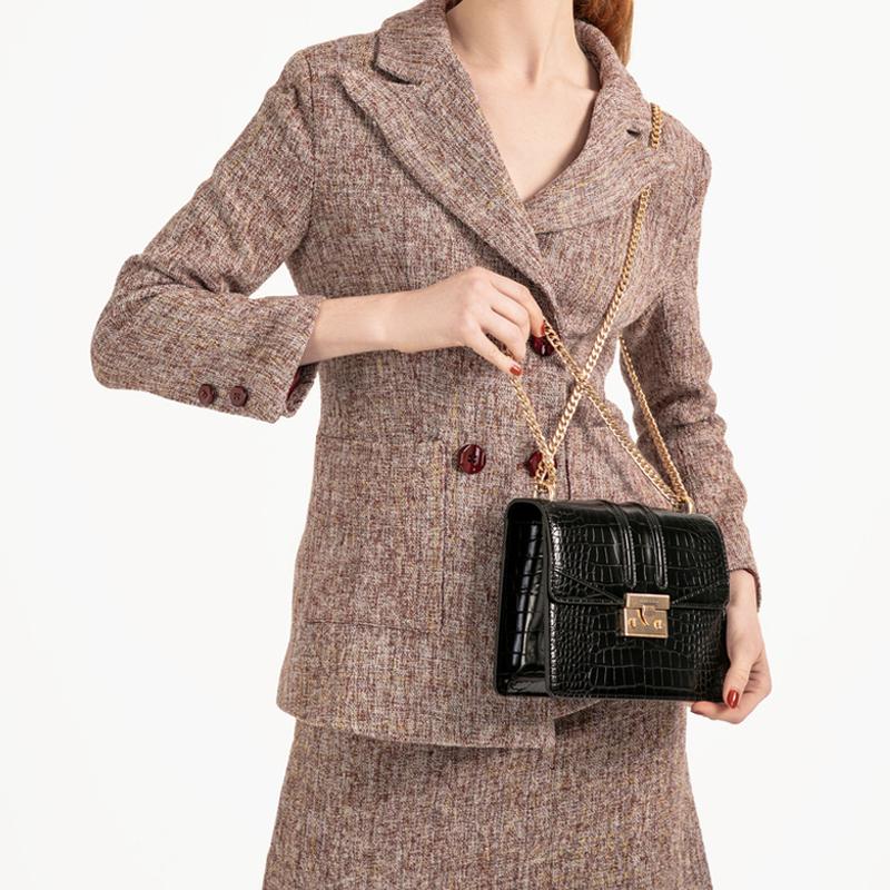Charles & Keith Chain Flap Crocodile Pattern Polyurethane Crossbody Bag Women Shoulder Bag Black CK2-21200002-4