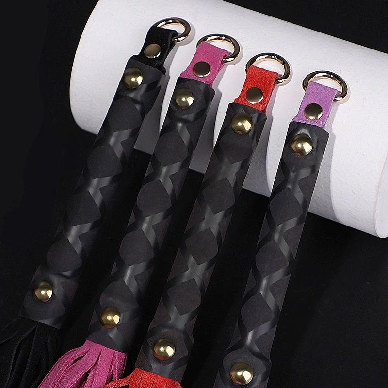 Erotische SM-Artikel für Erwachsene Lederpeitschen Flirtspielzeug für Paare Fesselspiele Zubehör Sexprodukte für Männer Frauen Shop