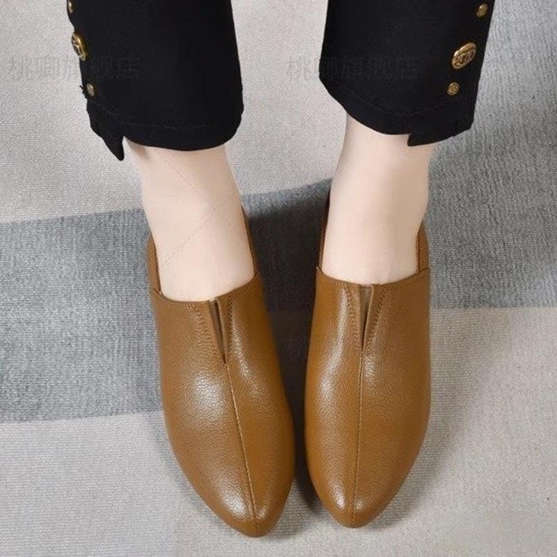 Small Soft Leather Shallow Mouth Single Shoes Autumn New Comfortable Pointed Soft Sole Versatile Women's Shoes Casual Leather Shoes