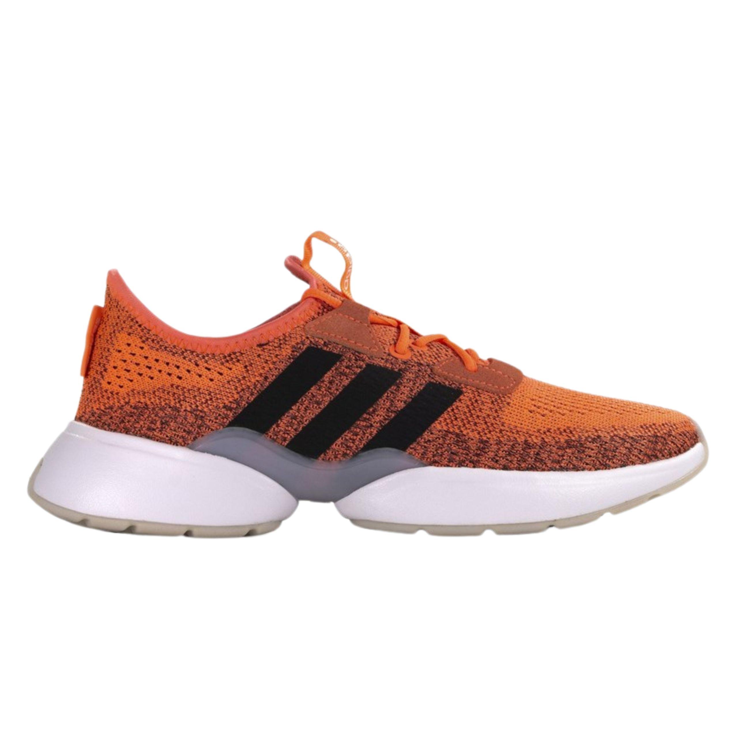 

Женские спортивные кроссовки Adidas EH2529 Mavia X оранжевые р. 38 ⅔ 38 2/3 оранжевый