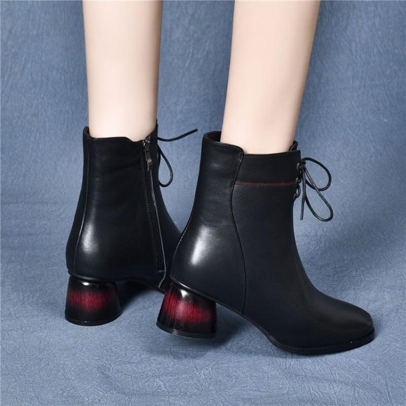 Leder große Baumwolle Damen Kurzstiefel 2025 Herbst und Winter neue Damenstiefel mittlerer Absatz Martin Stiefel runder Absatz Samt Kurzstiefel