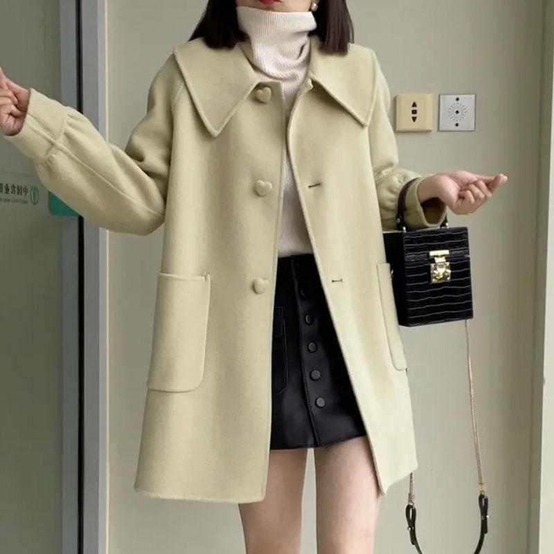 2024 Fall/Winter Heart Buckle Slimming Wool Coat with Peter Pan Collar