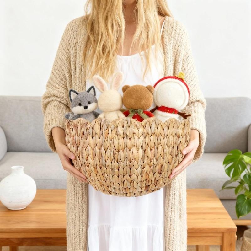 Natural Beige Hanging Basket Set for Small Item Storage, Handmade Wall Basket Pair with Wide Upper Access for Entryway and Bedroom Use