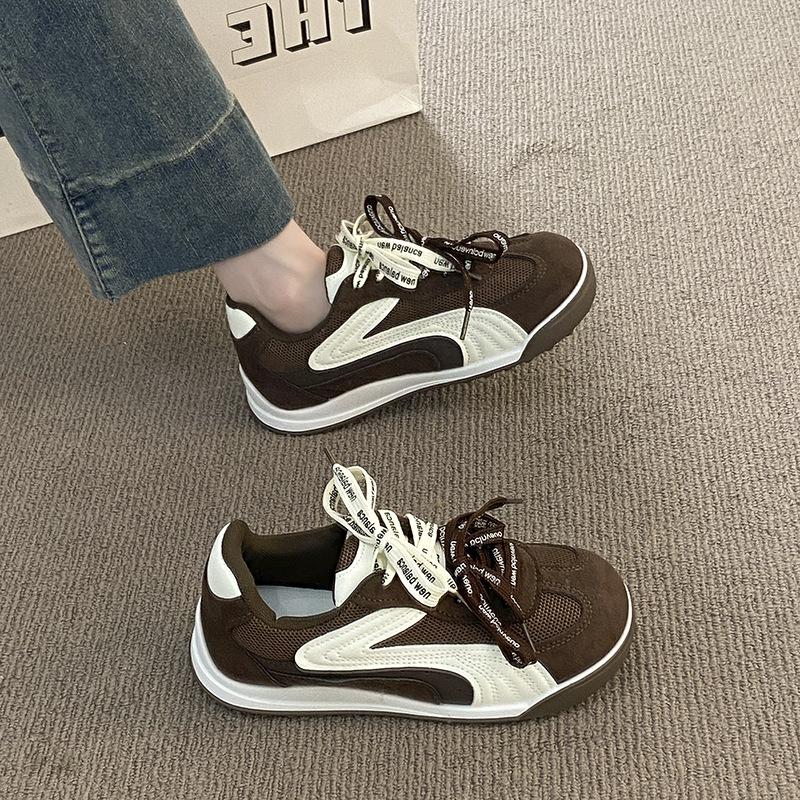 Versatile thick-soled bread super fire leisure sports moral training women's shoes 2025 autumn new popular Forrest Gump shoes women's