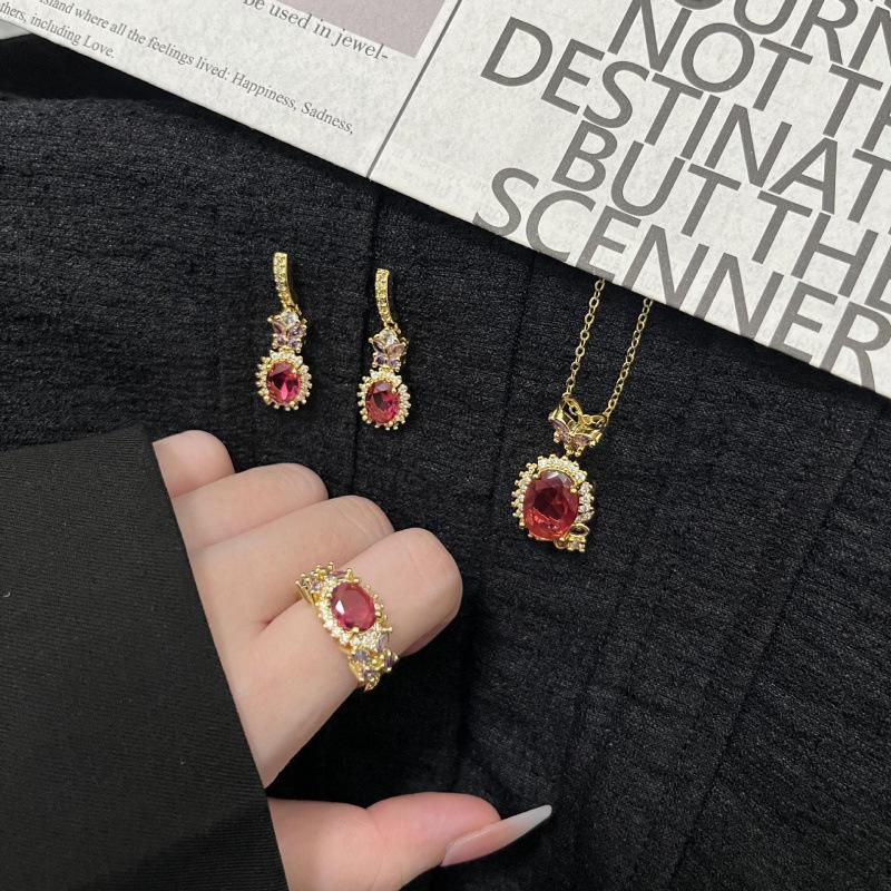 Elegant Retro Ruby Necklace, Luxury Ring & Versatile Studs: Women's Jewelry Set