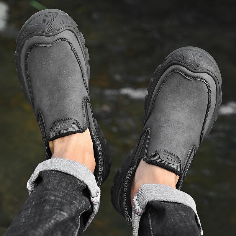 Hand Stitched Male's Leather Hiking Boots Outdoor Sneakers Walking Shoes Antiskid Travel Trainers Men's Slip On Shoes
