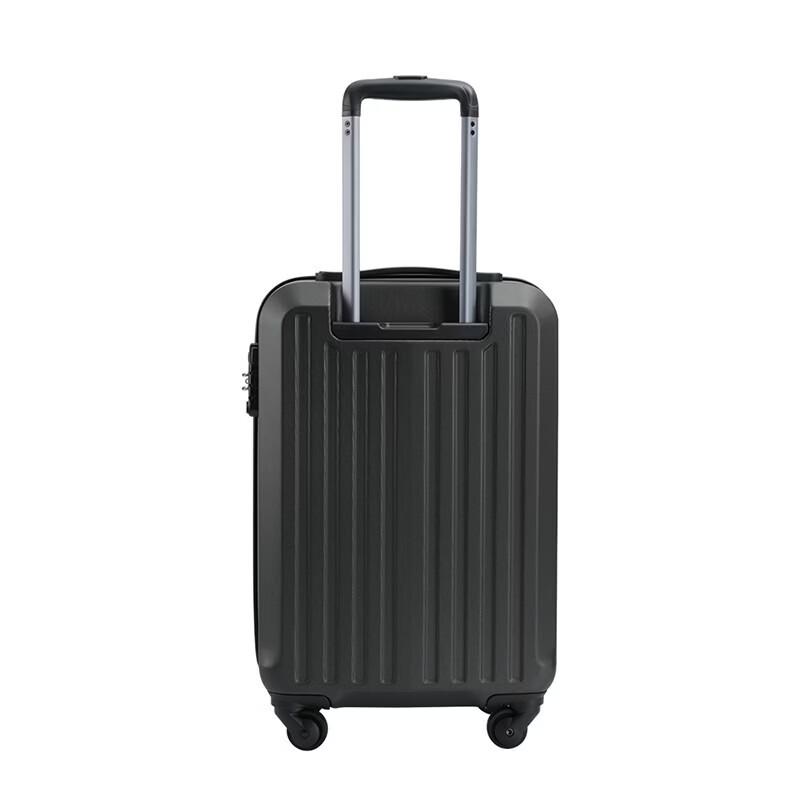 Diplomat HM-6692 Hardside Spinner Suitcase