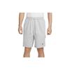 Nike Pantalones cortos de baloncesto Dri-FIT Sport Standard Issue de color sólido con cordones de tiro medio para hombre Gris Lobo Negro FN2891-012