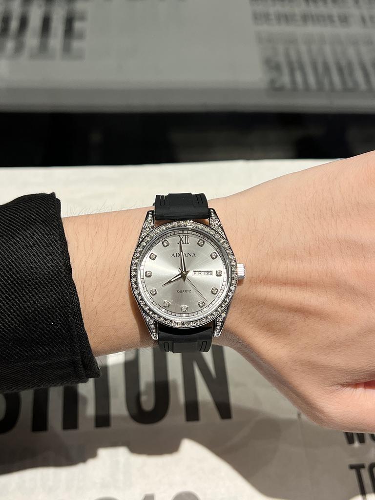 Silicon strap nice fashion watch