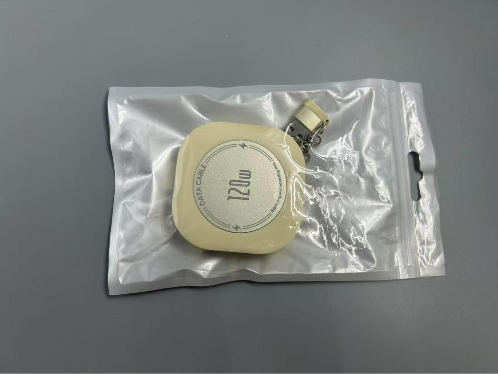 Retractable Dual-Head Fast Charging Cable for Apple & Huawei with Custom Logo