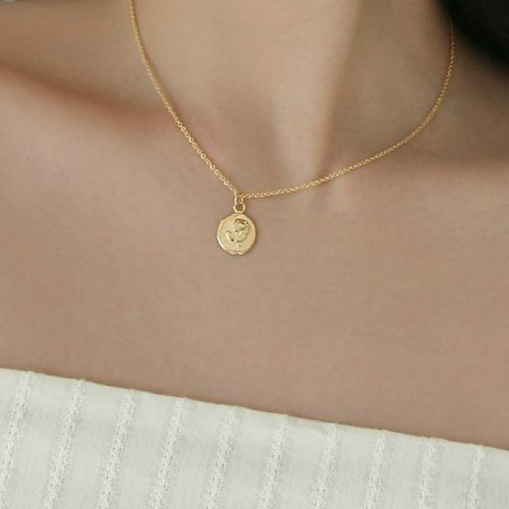 Rose Necklace (2 Colors)