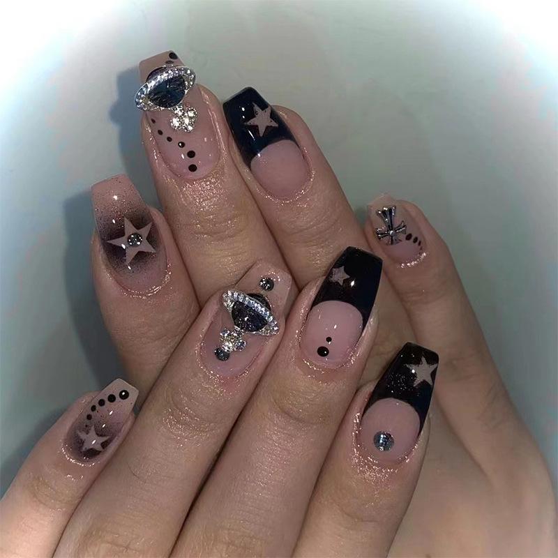 

Wear fake nail piece cross Queen Mother West hollow star nail piece nail piece nail piece press on nails