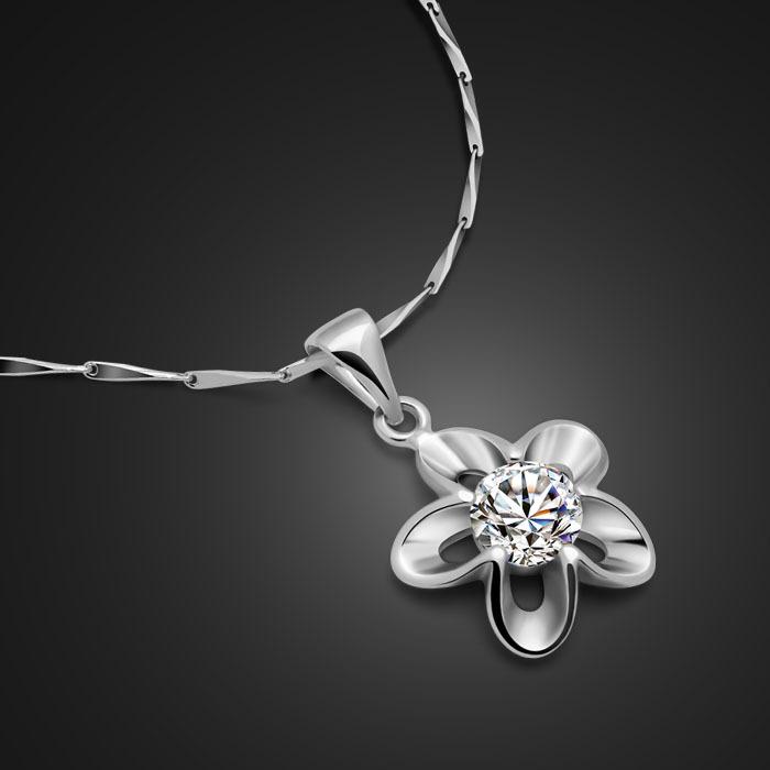 

Sunflower Pendant Necklace Korean Popular Classic Flower Necklace Platinum Plated Cold Wind Elegant Jewelry