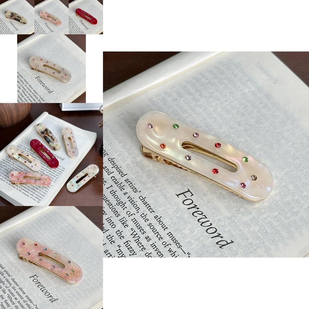 Stylish Oval Hair Claw With Dazzling Rhinestones Ideal For Everyday Fashion Accessories