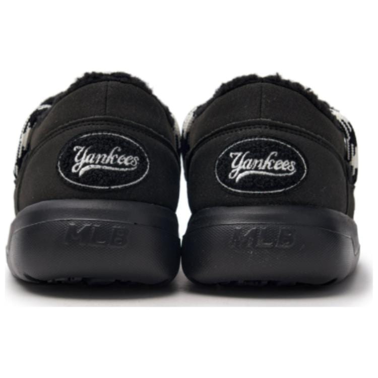 MLB New York Yankees Slip Resistant Abrasion Resistant Slip Resistant Abrasion Resistant Low top Casual Shoes Unisex 3AWBBLS46-50BKS
