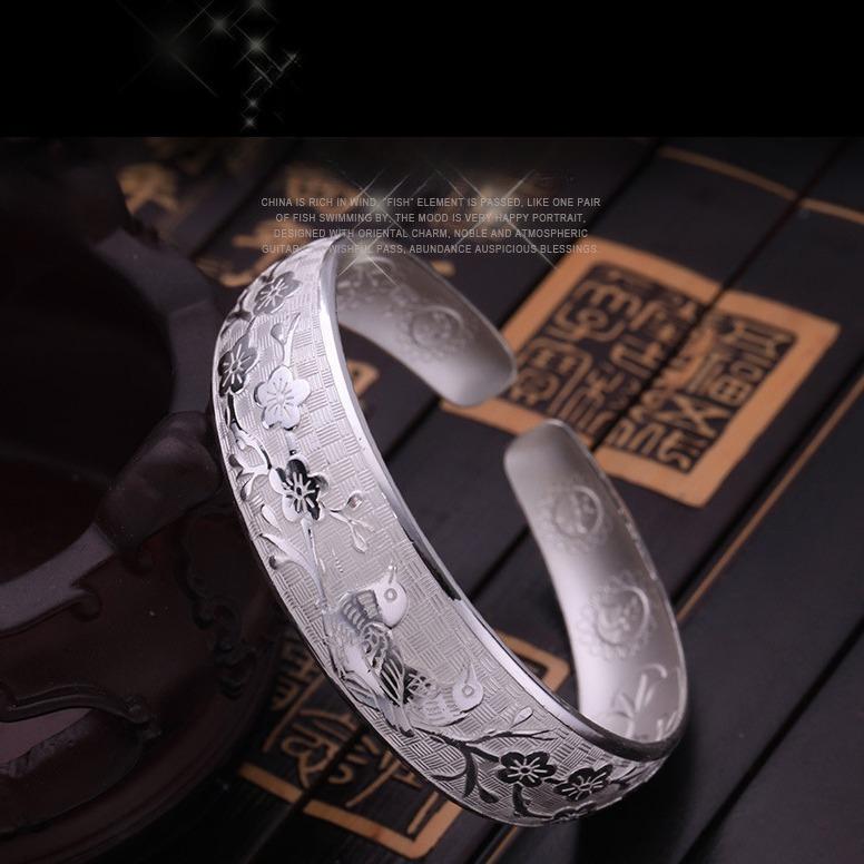 Náramek Straka Módní a personalizovaný náramek široké edice s příjemnou špičkou obočí Náramek Stříbrné šperky Dárek k narozeninám