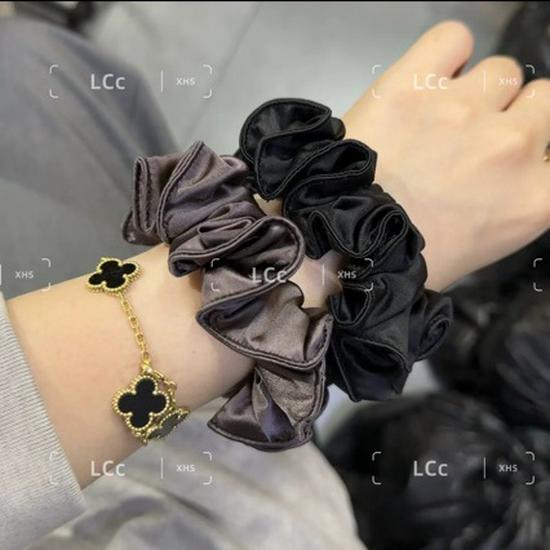 Korean Satin-Feel Black Edge Hair Tie: High Elasticity Hair Accessory for Women