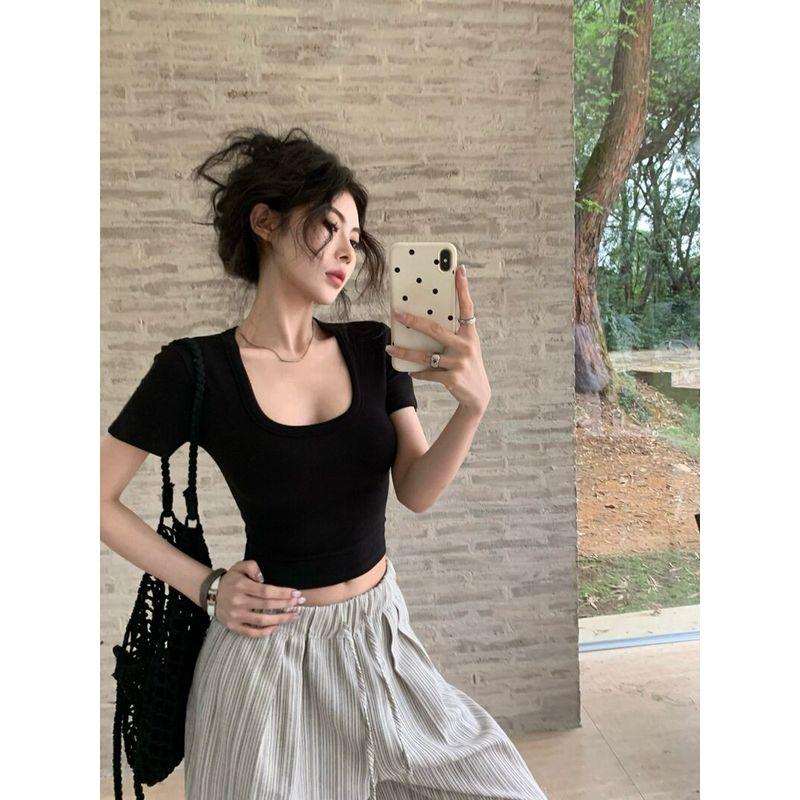 Summer Simple Basic Style Slim-Fit Low U-Neck Short-Sleeve T-Shirt for Women, Sexy Crop Top