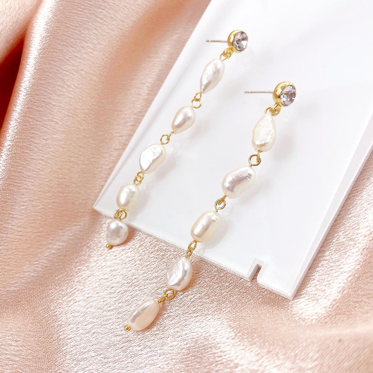 

Baroque Freshwater Pearl Earrings - Vintage Geometric Silver Studs for Autumn