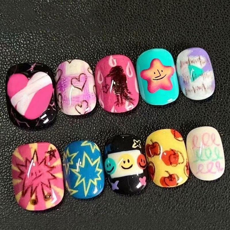 30Pcs Cute Cartoon Short Bean Shaped Press On Nails Autumn Winter Niche Design Fake Nails Gift For Girls And Friends