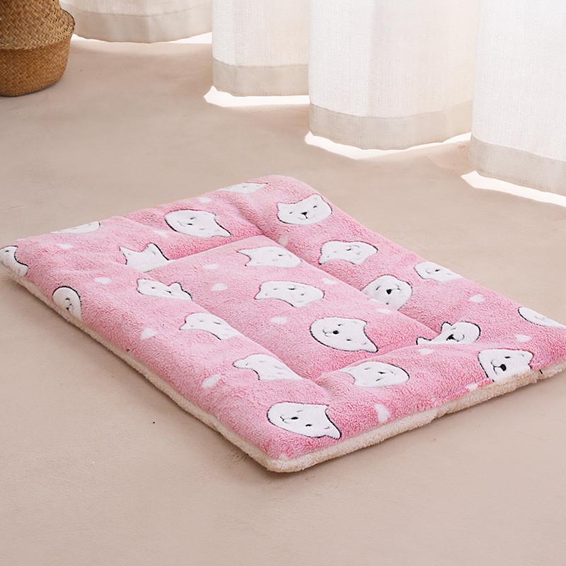 

Premium Fluffy Pet Pad For Dogs And Cats Non Shedding Versatile Comfortable Bedding