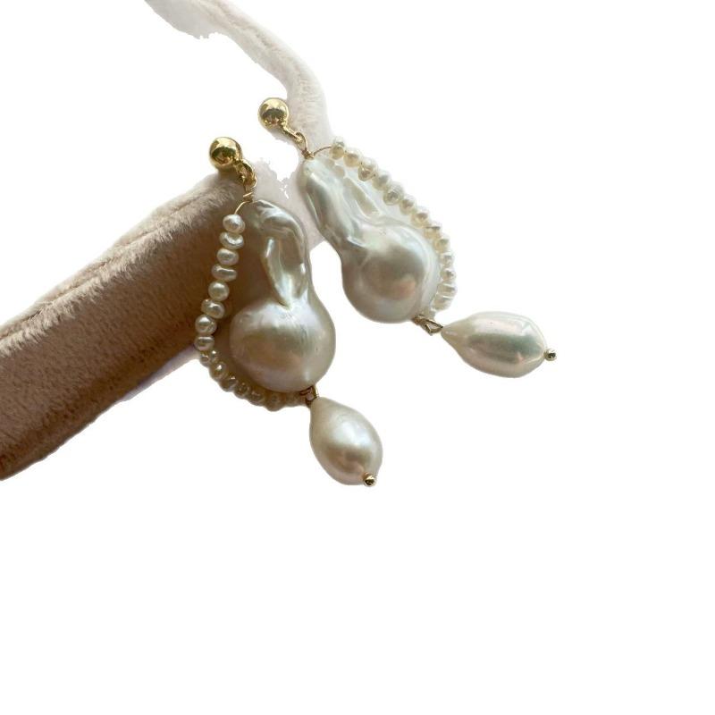 New White Pearl Stud Earrings Big Water Drop Pearl Earrings Big Baroque Design Retro Temperament Generous