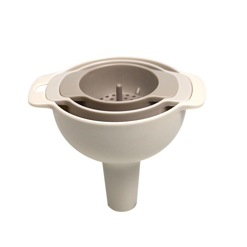 

Многофункциональная пластиковая воронка, набор 4 в 1. Бытовая масленка. Фильтрация и упаковка жидкости. Кухонный инструмент для заливки масла.