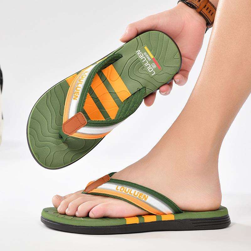 

Flip-flops men s beach slippers men s summer non-slip outer wear toe-flops spot Flip-flops 45