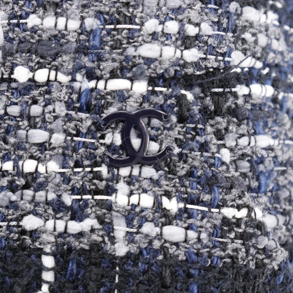 CHANEL tweed skirt P26088V16545 05P Black / navy cotton/Nylon Women Used