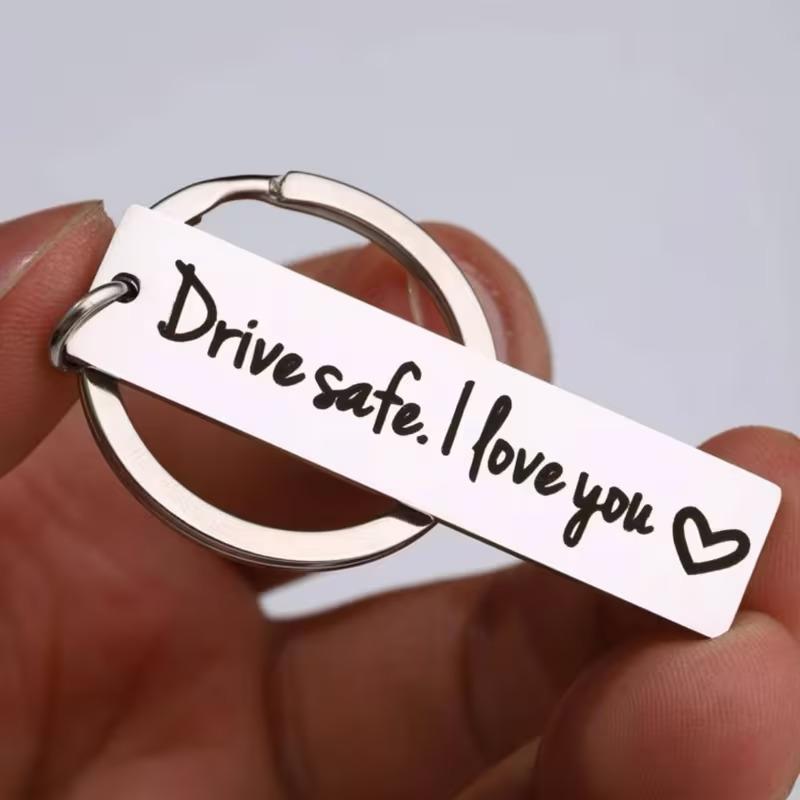Guida Sicura, Ti Amo Portachiavi in Acciaio Inossidabile - Affettuoso Promemoria di Sicurezza, Regalo Perfetto per Famiglia e Marito