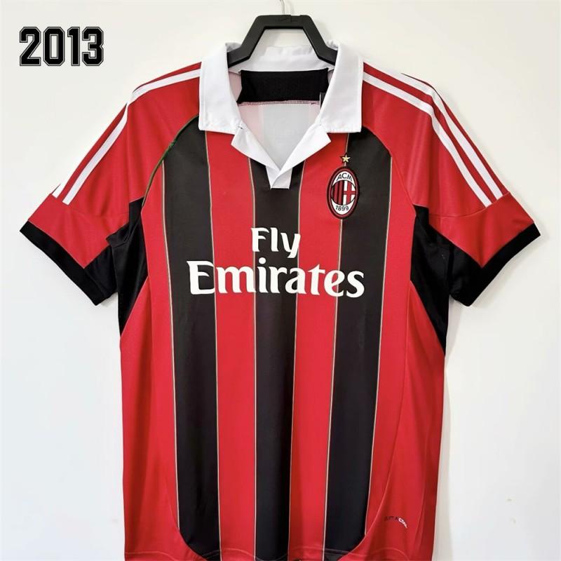 

Retro Jerseys AC Football Clothes Shirts Thai Version A Goods Home Away Short-sleeved Men s T-shirt Kaka Ronaldinho Nostalgia S