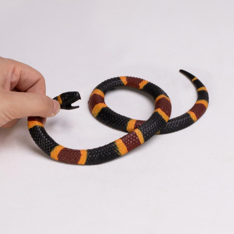 50CM Simulation Fake Snake Decoration Prank Toys Realistic Rubber Snakes Keep Birds Away That Look Real Halloween Party Favors