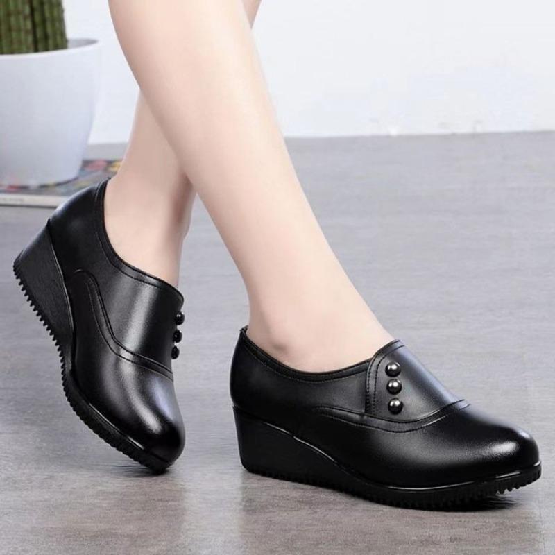 New Spring and Autumn Fashion One-pedal Lazy Single Shoes Wedge Heel Round Head Shallow Mouth Middle and Old Women's Shoes