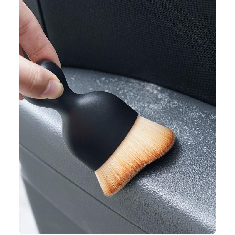 2PCS Car Air Vent Cleaning Soft Brush with Casing Car Interior Cleaning Tool Artificial Car Brush Car Crevice Dusting Car Detailing