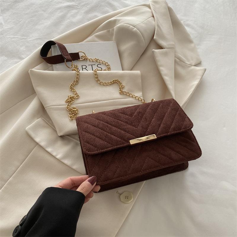 Stylish and simple chain bag women's 2025 spring new texture ins small square bag retro commuter messenger women's bag