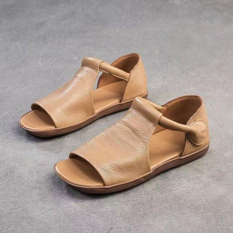 Retro soft leather design sense sandals women's summer 2025 lightweight flat bottom root open toe non-slip Roman sandals